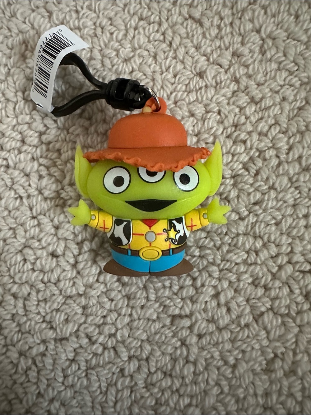 Toy Story Alien Remix “Alien in Woody” Bag Clip!